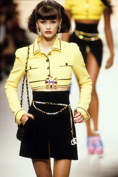 Look 7